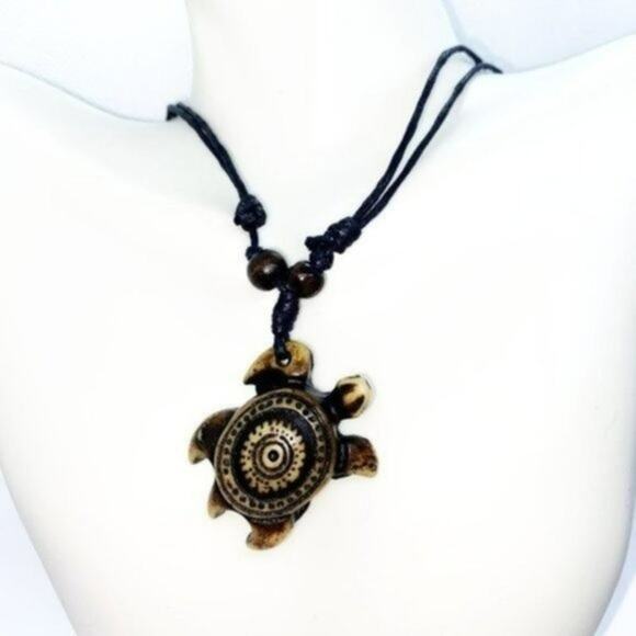 Boho Sea Turtle Leather Cord Necklace - Picture 1 of 6